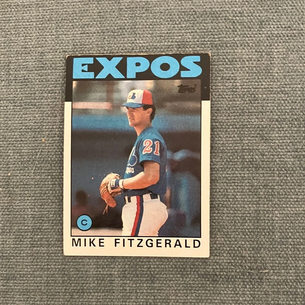 1986 Topps Montreal Expos Baseball Card - Picture 1 of 2